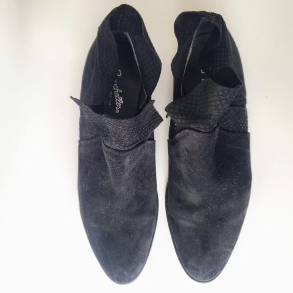 Seychelles Score Black Suede Block Heel Ankle Boots Bootie Size 8.5 - Picture 7 of 8